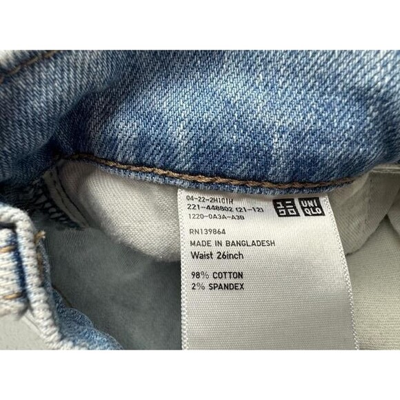 Uniqlo Size 26 Slim Straight High Rise Distress Stretch Light Wash - Picture 2 of 7